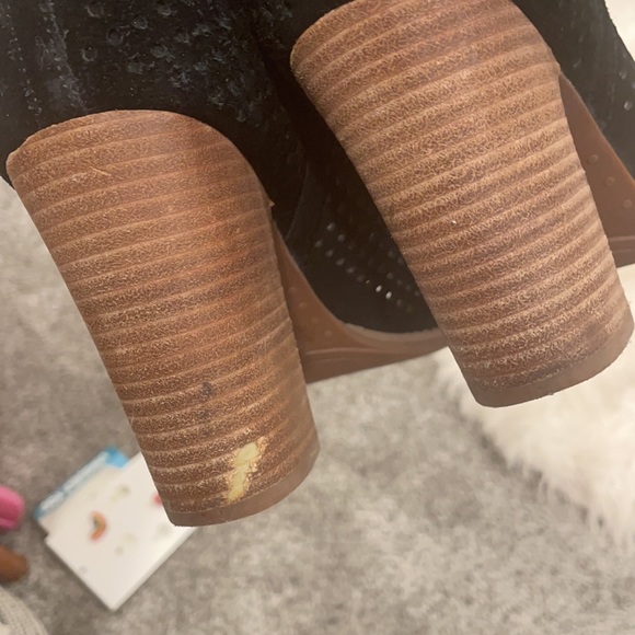 COPY - Lucky Brand Heels - Picture 8 of 8